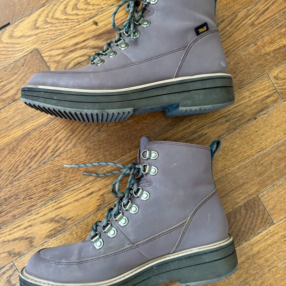 Teva Women's Midform Boot in Plum / Purple - Size 9 - Picture 4 of 14